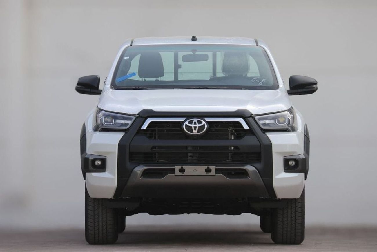 تويوتا هيلوكس Toyota Hilux Adventure 4.0 A/T Patrol