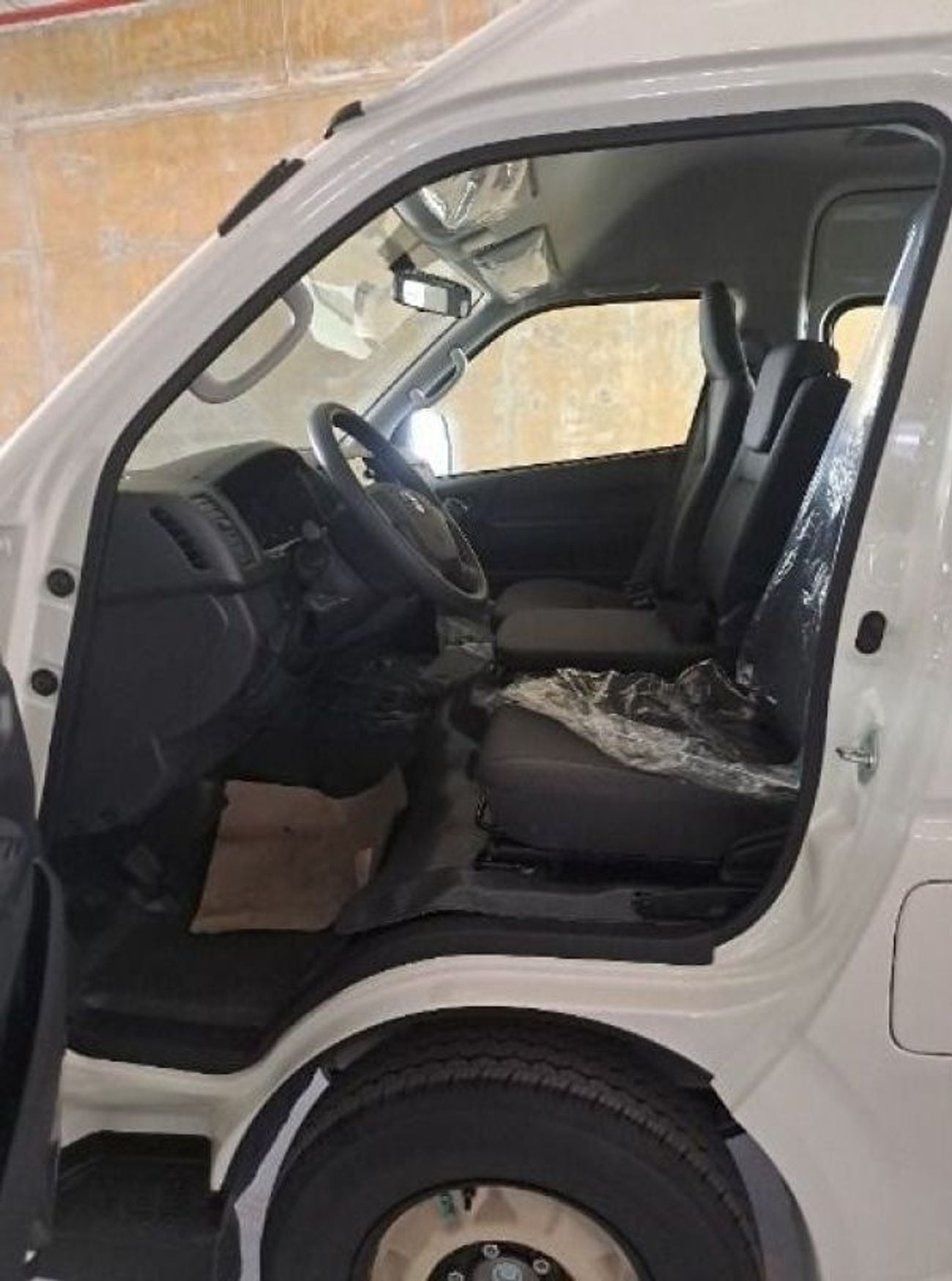 تويوتا هاياس GL TOYOTA HIACE HIGHROOF 2.7L PETROL MANUAL | 0KM | 03 WARRANTY