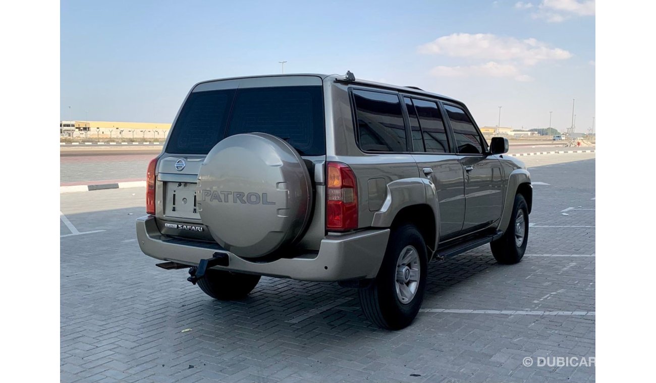 Nissan Patrol Super Safari Nissan