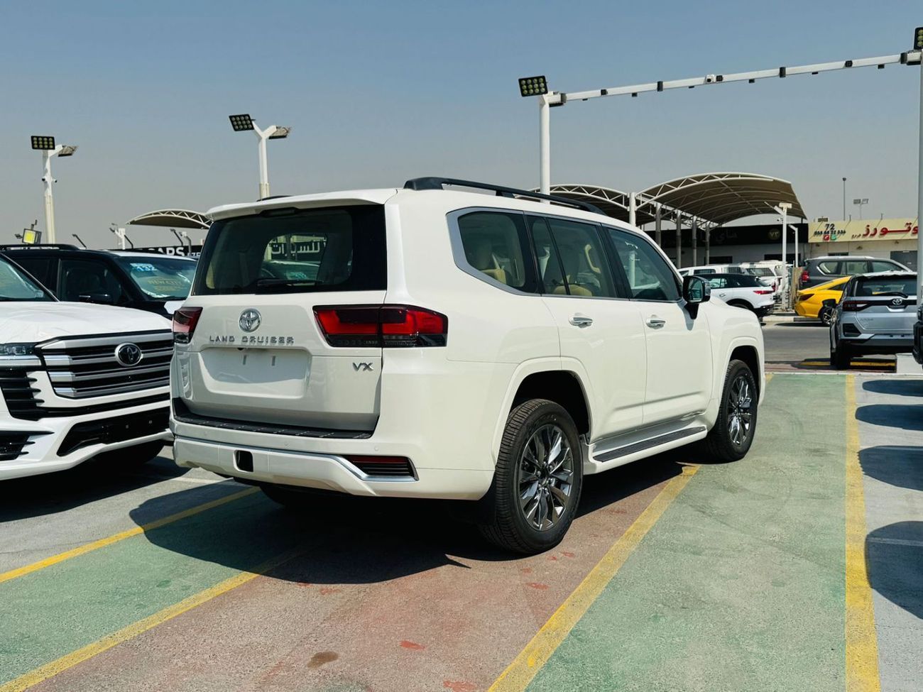 تويوتا لاند كروزر TOYOTA LC 300 VX 3.3L DSL MID/O A/T WHITE 2024