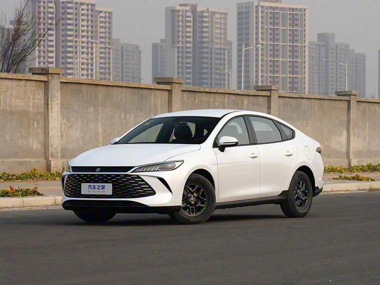 بي واي دي كين بلاس BYD QIN Plus