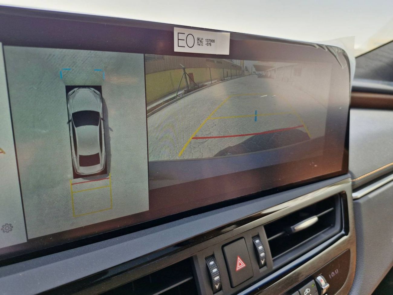 Lexus ES350 2025 LEXUS ES350 3.5L ULTRA LUXURY + RADAR GCC BRAND NEW 0KM (ONLY FOR EXPORT)