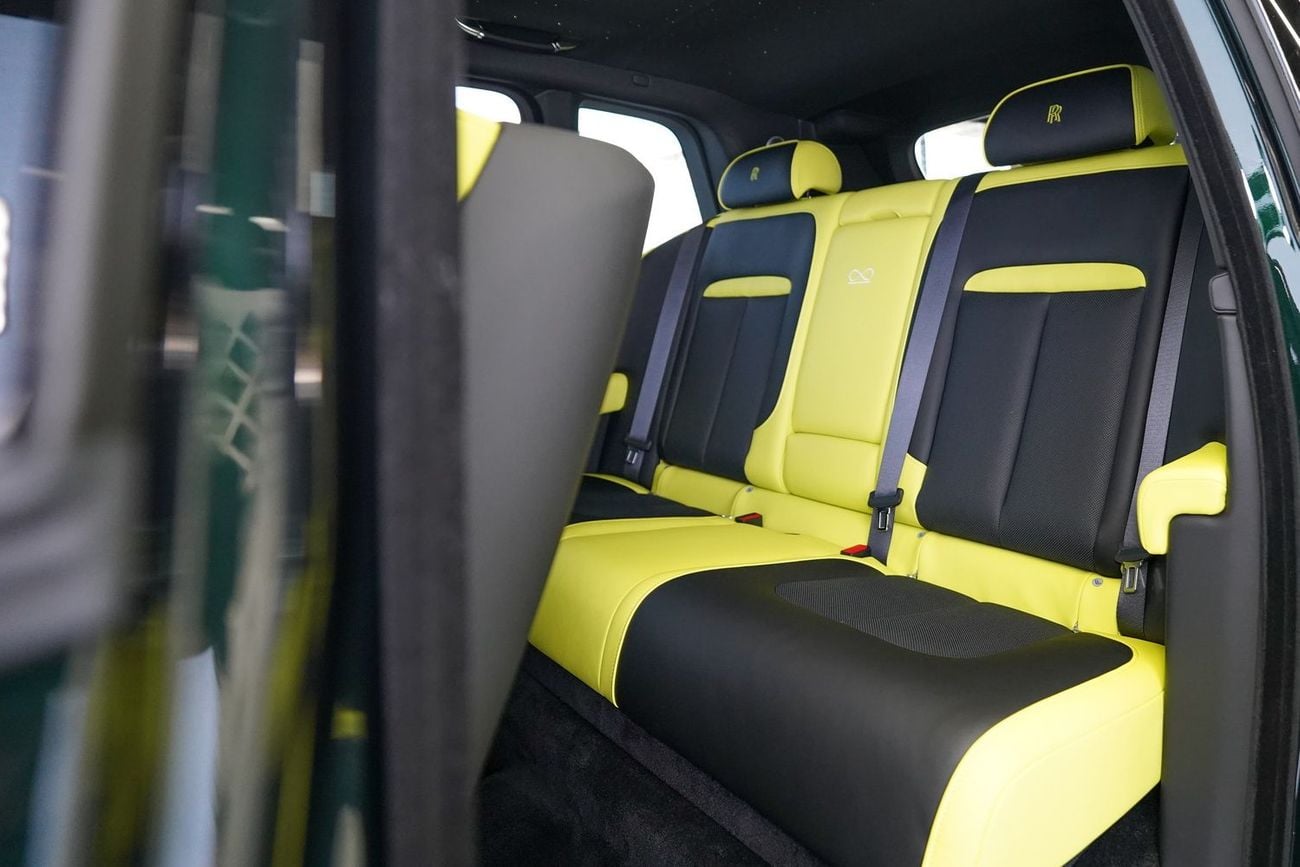 رولز رويس كولينان BLACK BADGE