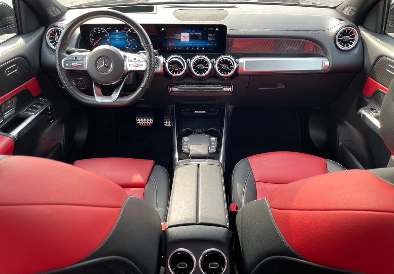 Mercedes-Benz GLB 250 4MATIC 2.0L AMG Under warranty & Service 2022 GCC