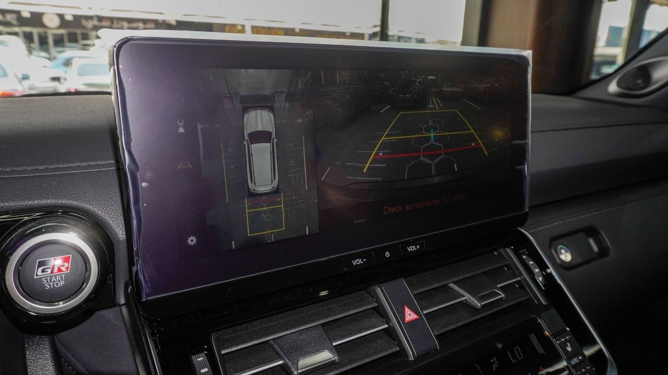 Toyota Land Cruiser GR Sport 3.5 L V6