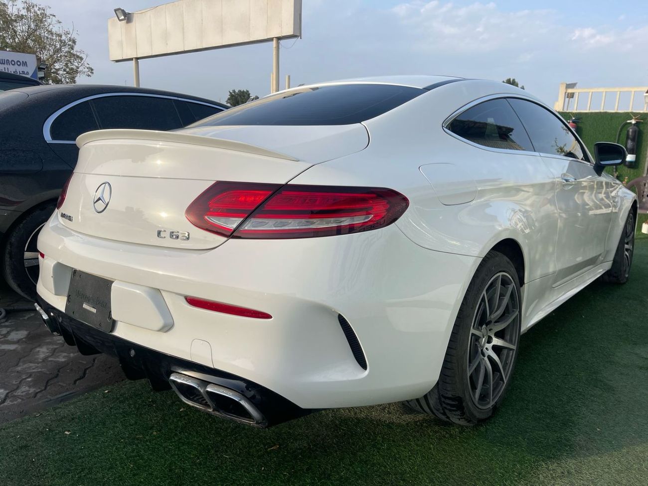 مرسيدس بنز C 63 كوبيه 