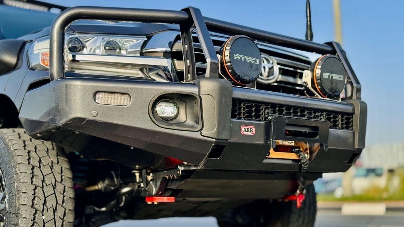 تويوتا لاند كروزر RHINO RACK WITH SIDE AWNING CAMPING TENT | 4.5L DIESEL ENGINE | PUSH START | RHD