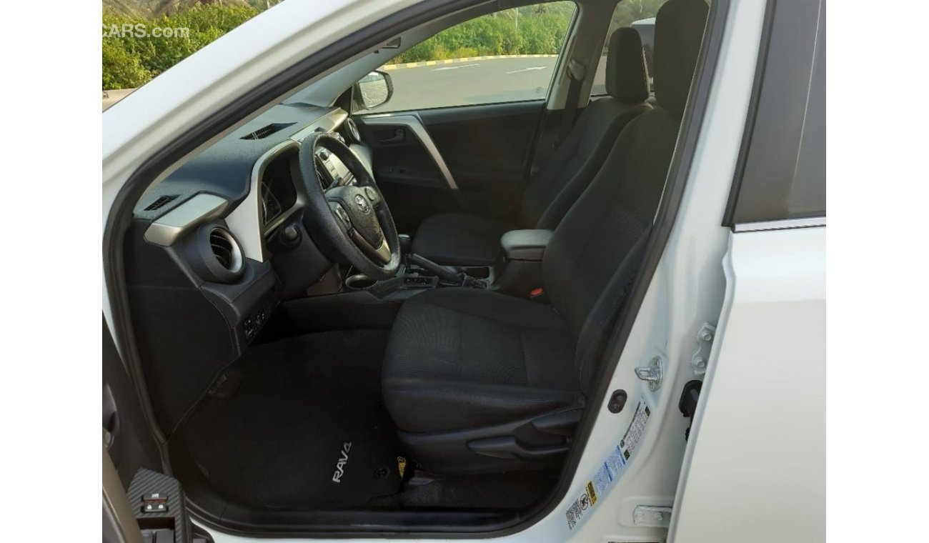 Toyota RAV4 EX Toyota rav_4  (USA-SPEC) 4*4 - 2015- VERY GOOD CONDITION