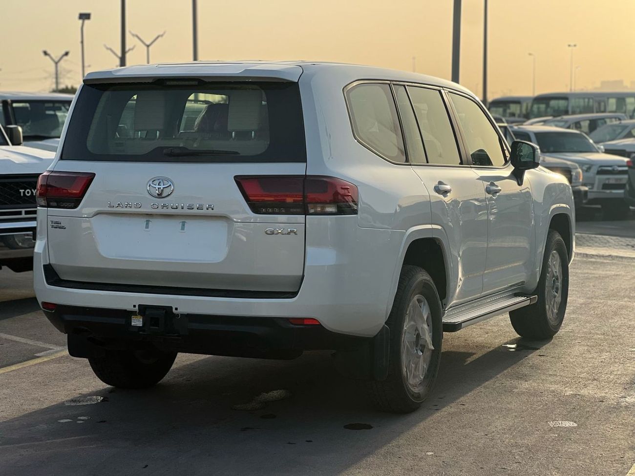 Toyota Land Cruiser TOYOTA LAND CRUISER LC300 GXR 3.5 2025