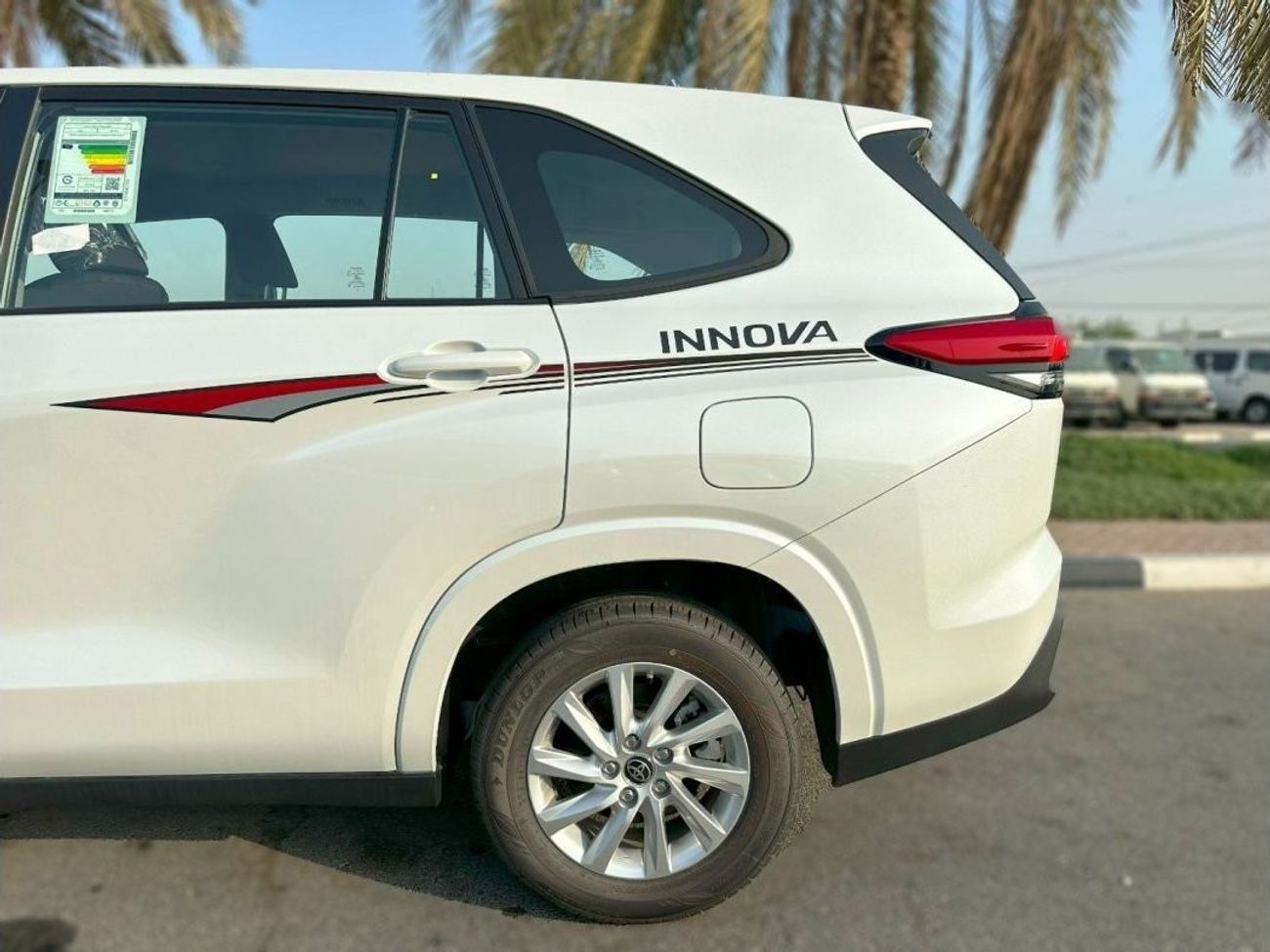 تويوتا إينوفا Toyota Innova 2.0L, FWD Petrol-2.0 L. 2024