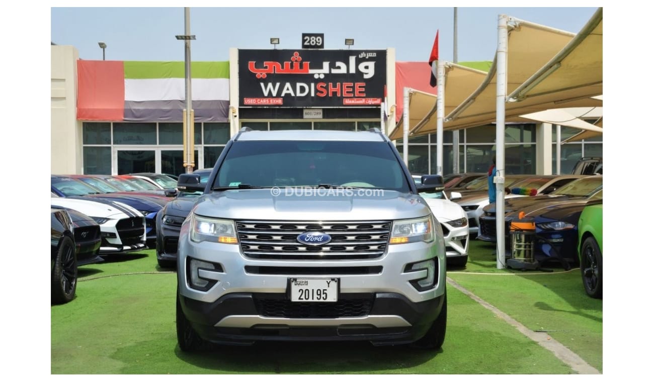 Ford Explorer XLT CLEAN CAR //AIR BAGS//FULL OPTION//PANORAMIC