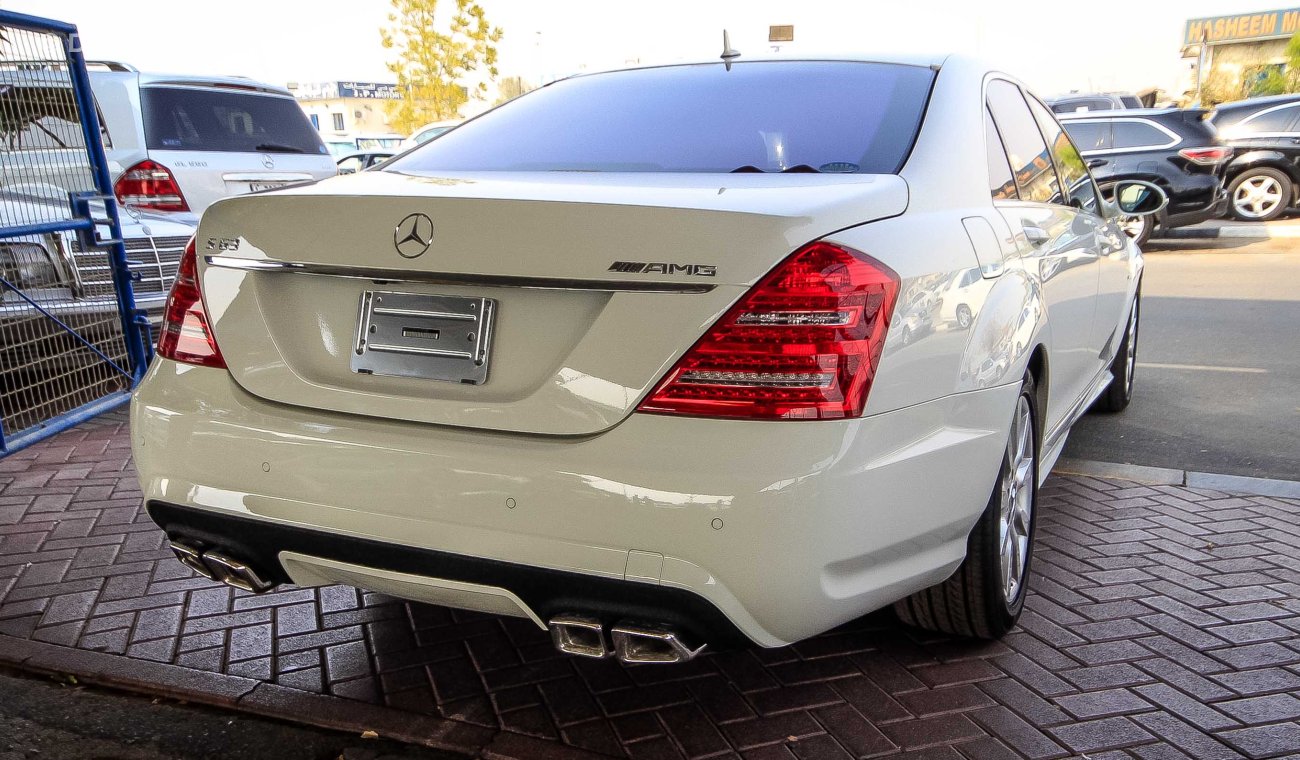 مرسيدس بنز S 550 L S 63 Badge