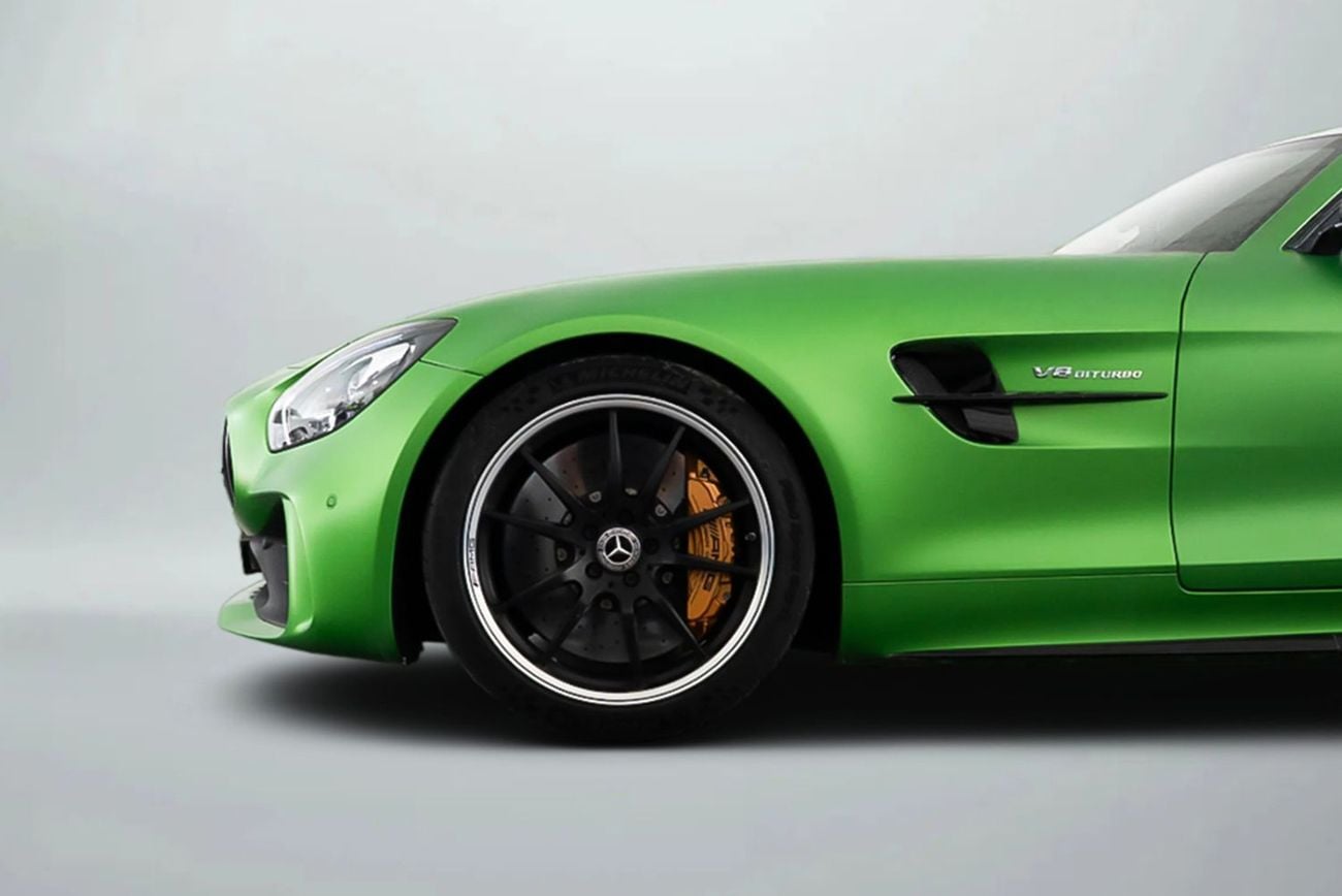 Mercedes-Benz AMG GTR