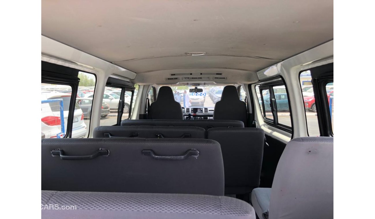 Toyota Hiace MINT CONDITION, GCC SPECS, STANDARD ROOF, CODE-39974