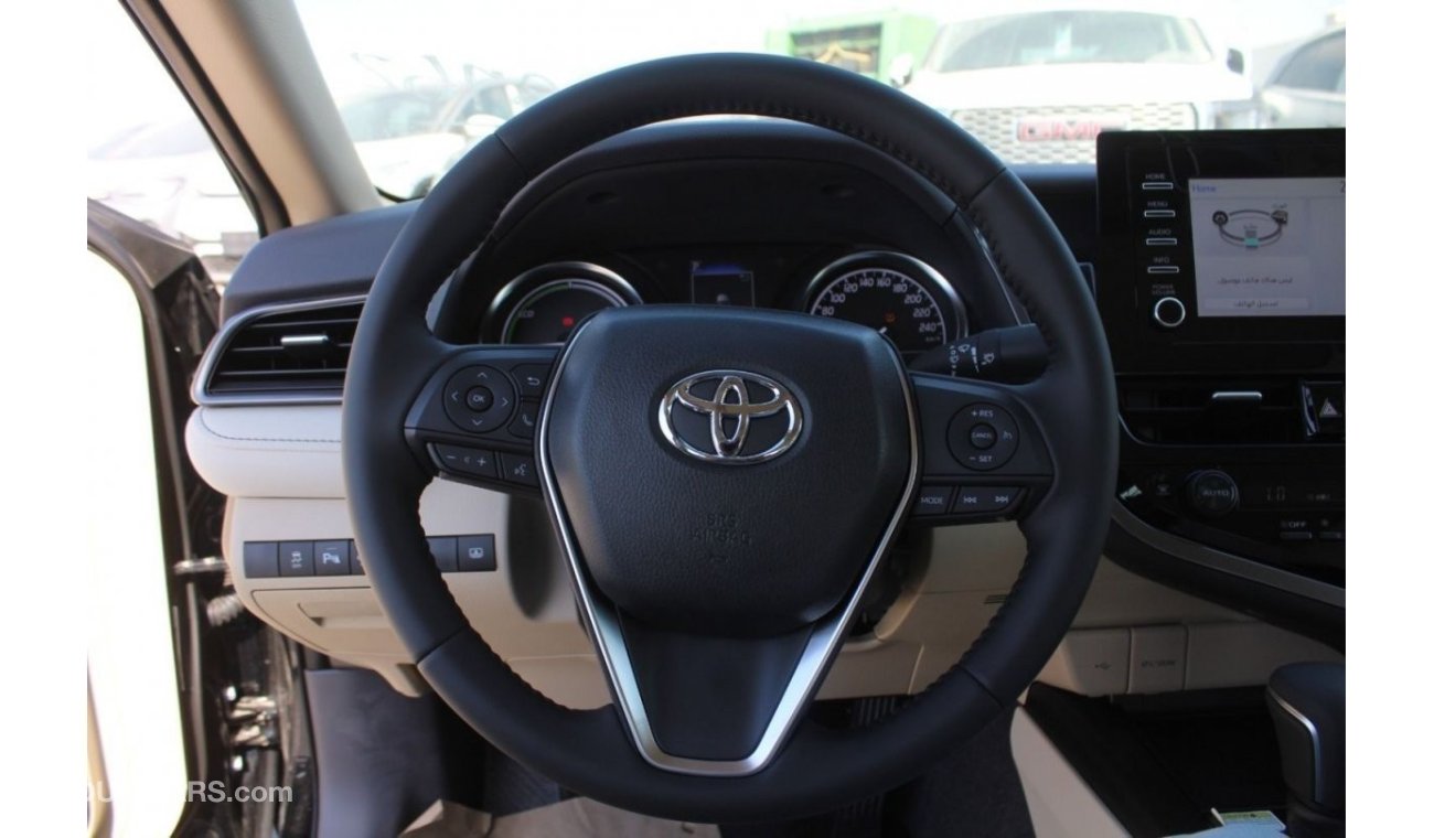 Toyota Camry GLE 2.5L HYBRID