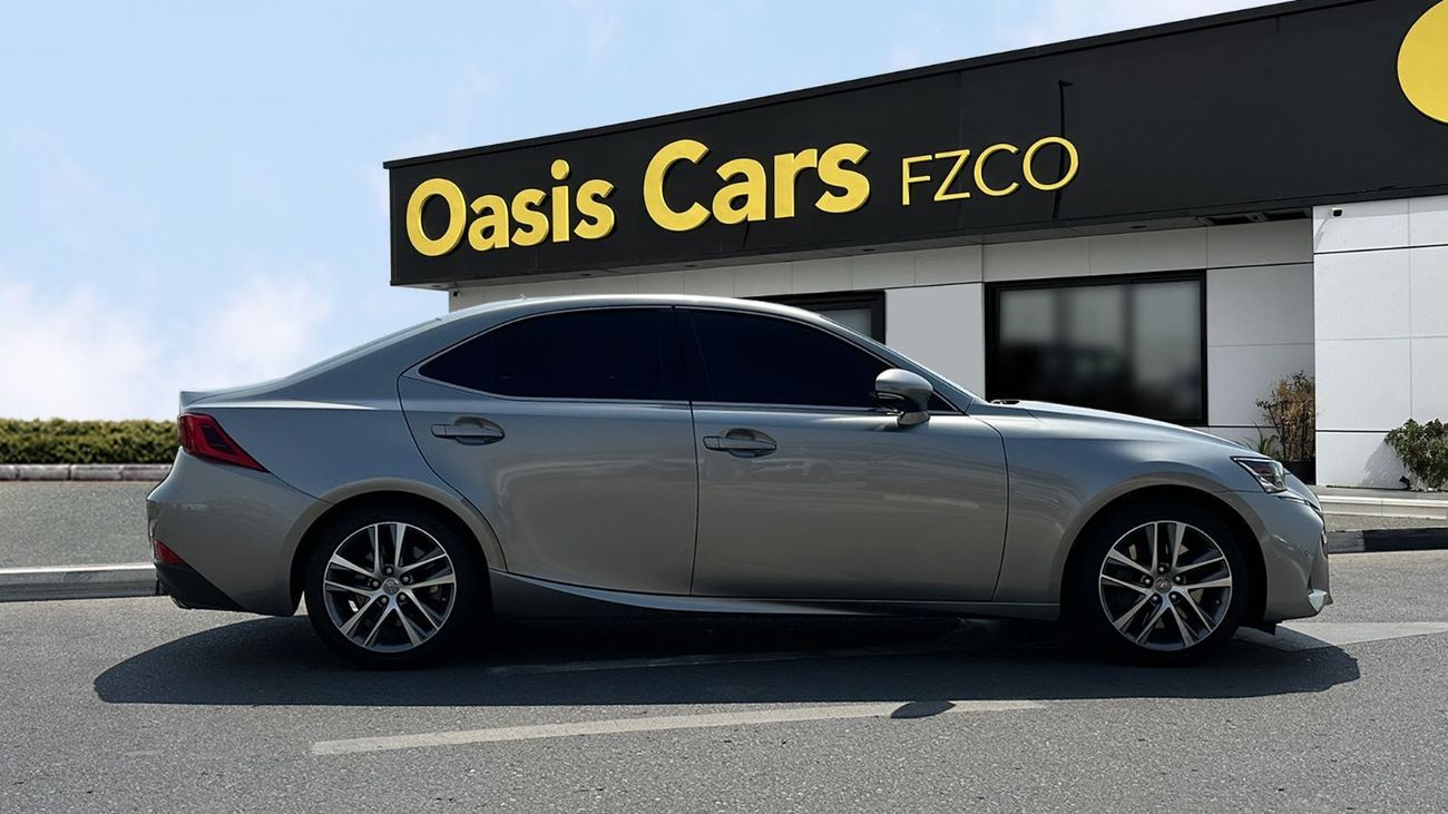 Lexus IS300 Premier 2019 Full Service History GCC