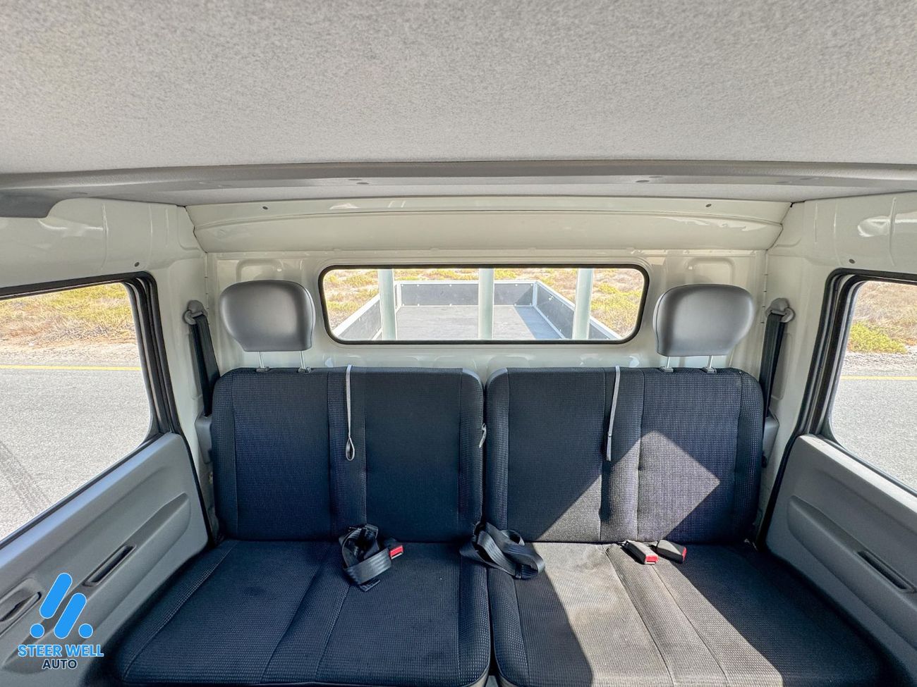 ميتسوبيشي فوسو كانتير 3.0L RWD Dual Cab Diesel Truck – Bare Chassis | White