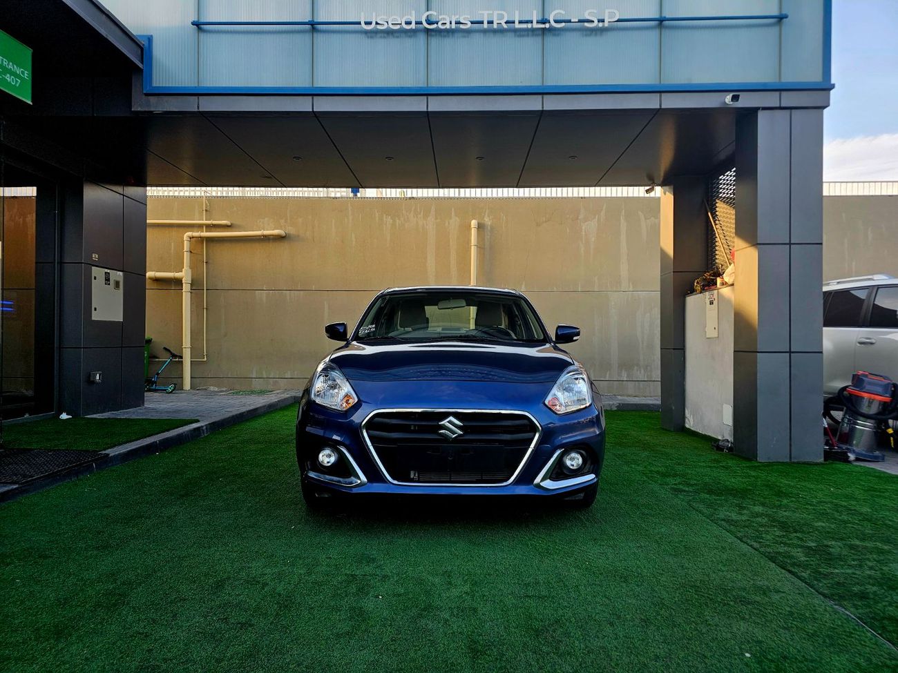 سوزوكي دزاير GLX / GCC 1.2/ PUSH START/ LOW MILEAGE