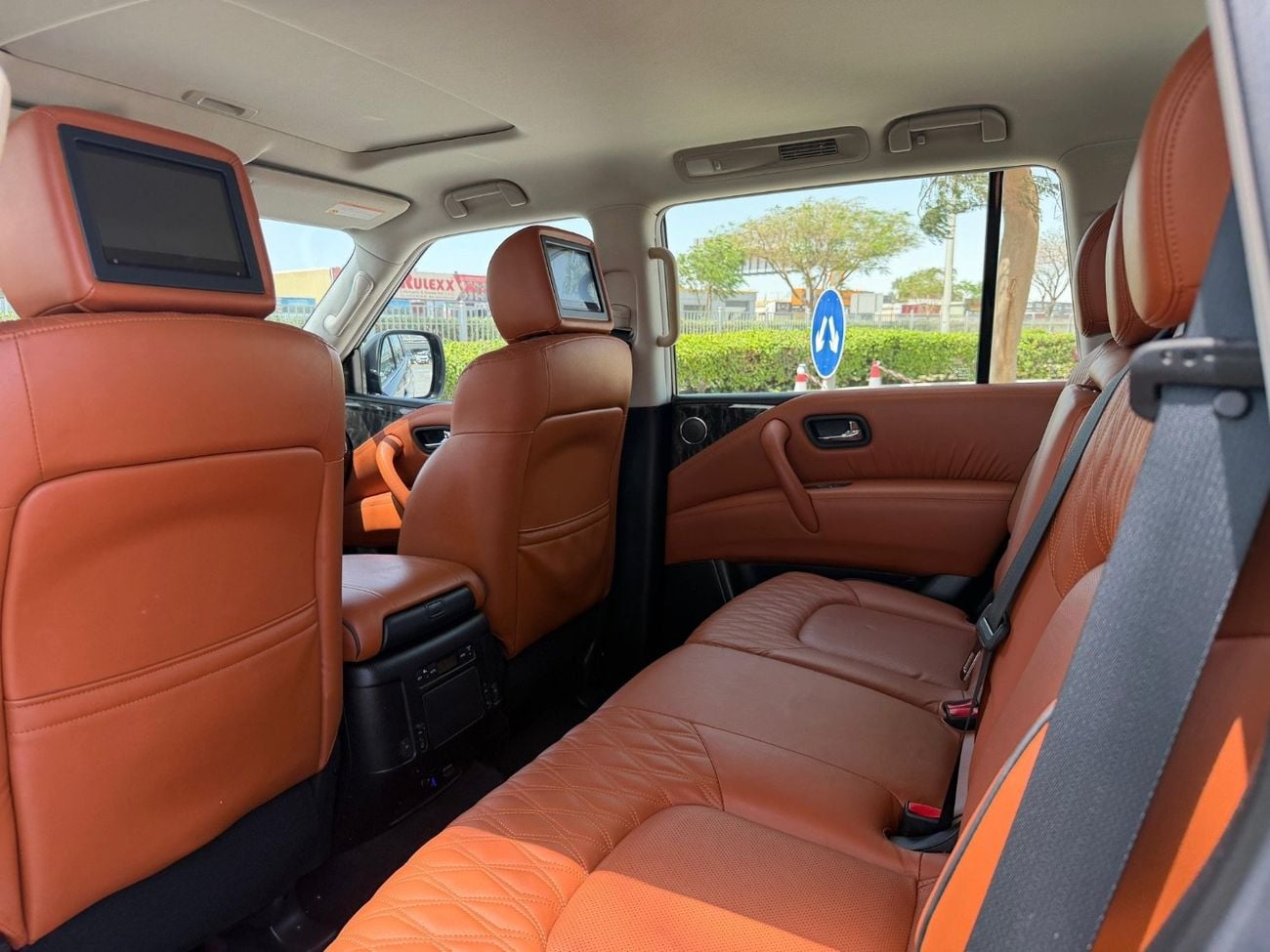 Nissan Patrol LE Platinum 5.6L