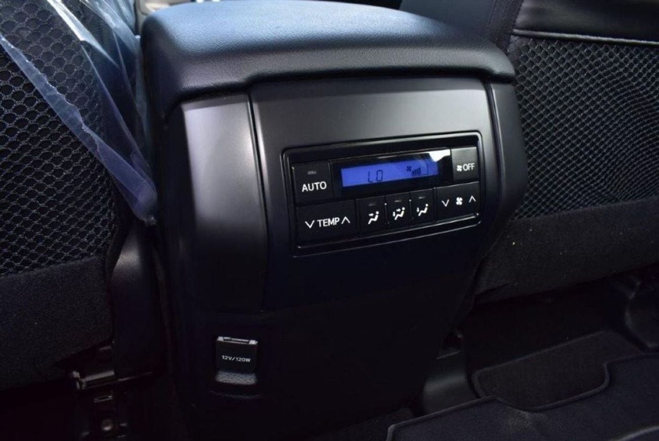 تويوتا برادو VX 2.8L Diesel 4WD 7 Seater Automatic - Euro 6