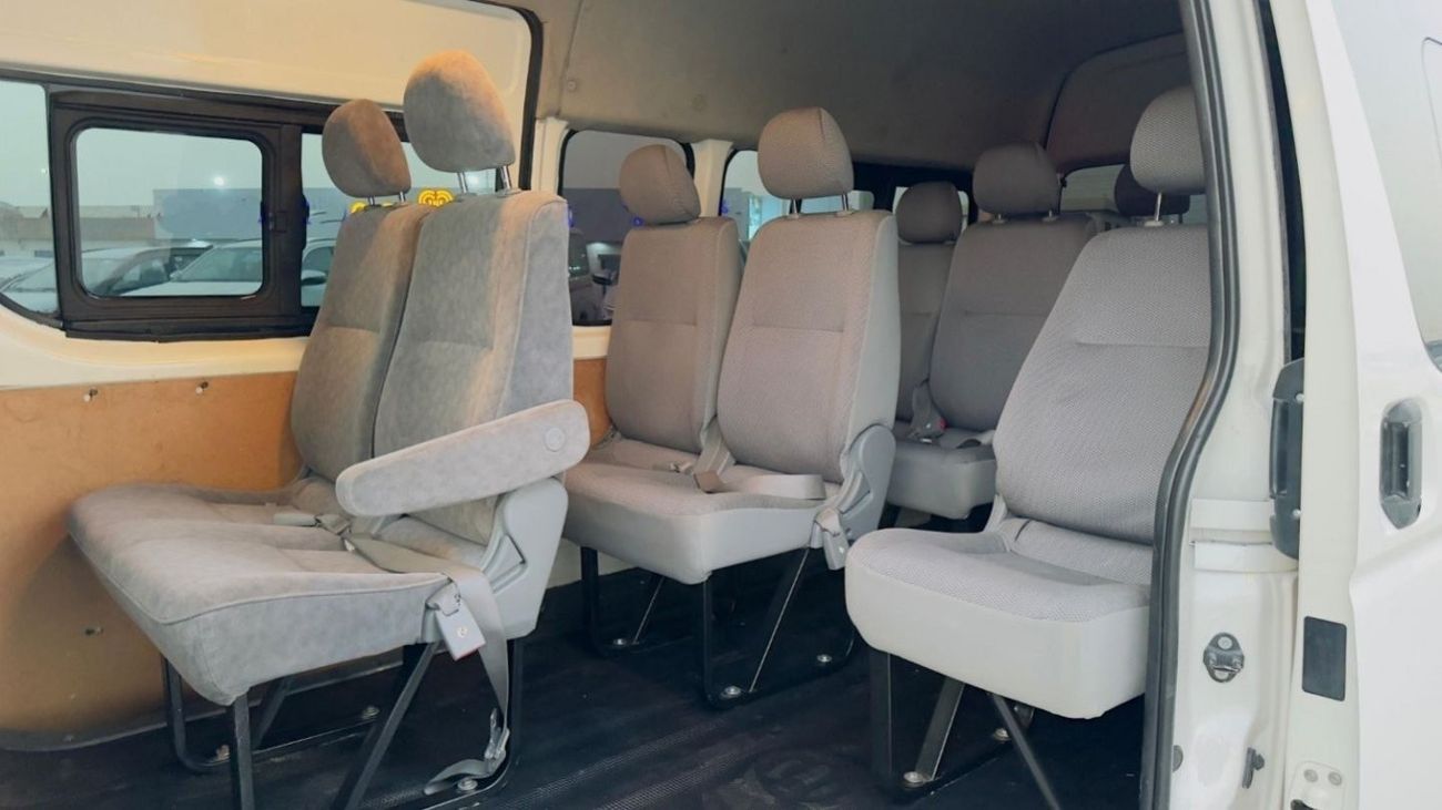Toyota Hiace PREMIUM CONDITION | 3.0L DIESEL ENGINE | 2019 | RHD | 2WD | AIR CONDITIONER