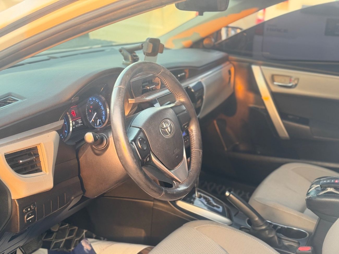 Toyota Corolla Limited 2.0L