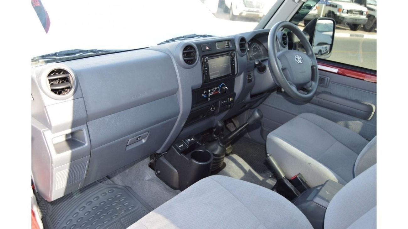 Toyota Land Cruiser Pick Up Double Cabin