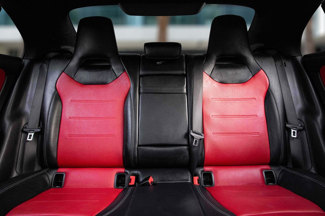 مرسيدس بنز CLA 200 CLA 200 | 2,546 P.M | 0% Downpayment | 4MATIC | Warranty!