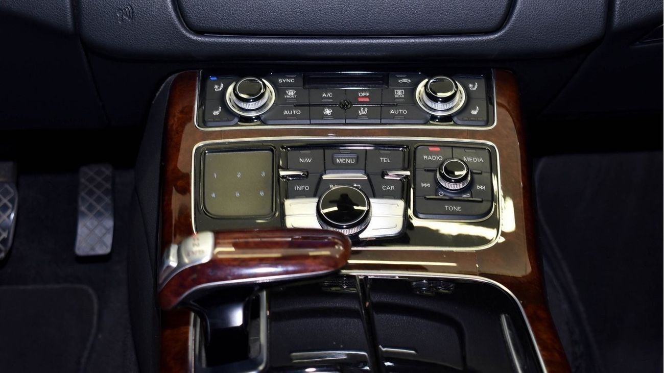 Audi A8 4.0T Quattro