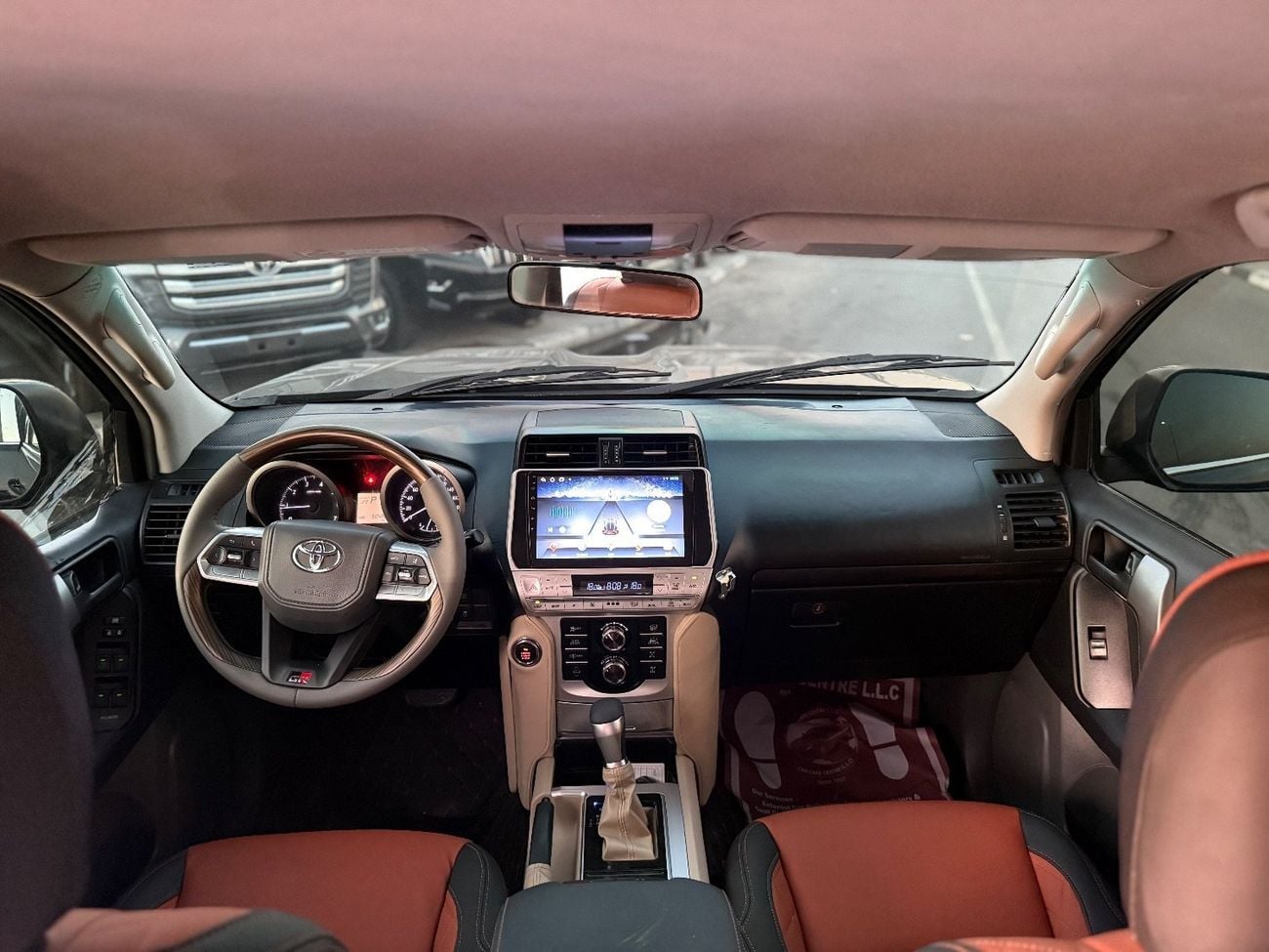 Toyota Prado Std 2.7L (271 HP)