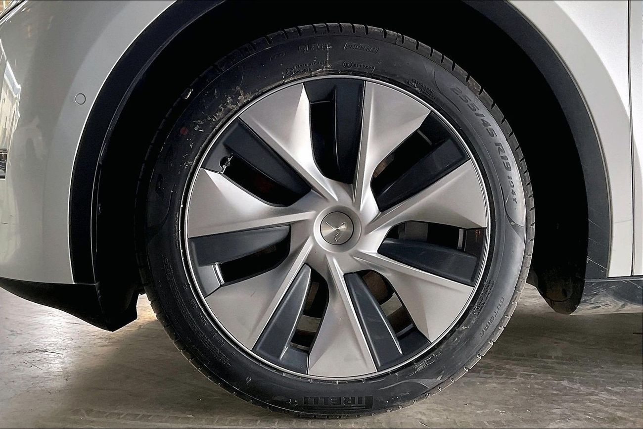 تسلا موديل Y Long Range (Dual Motor) | شامل الضمان | 0 ﺪﻔﻋﺓ ﺃﻮﻟﻯ