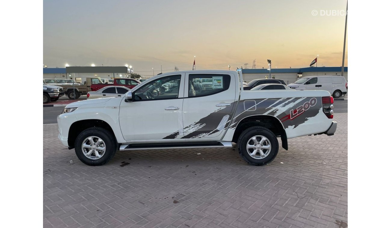 Mitsubishi L200 2.4L Diesel Double Cab Chrome Pack Manual ( Only For Export Outside GCC Countries)