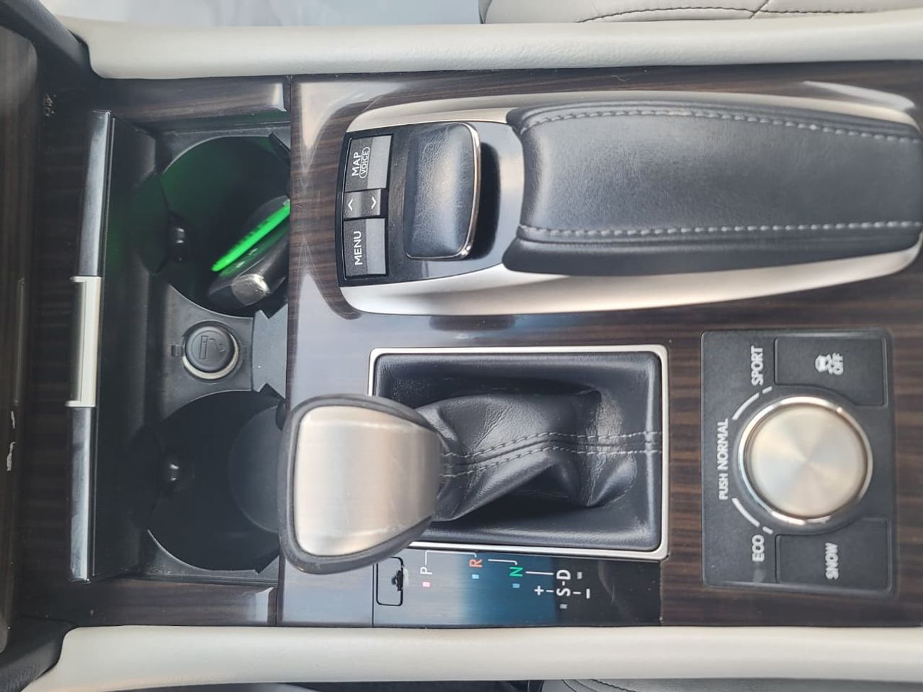 لكزس LS 460 Prestige LWB 5st 4.6L (375 HP)