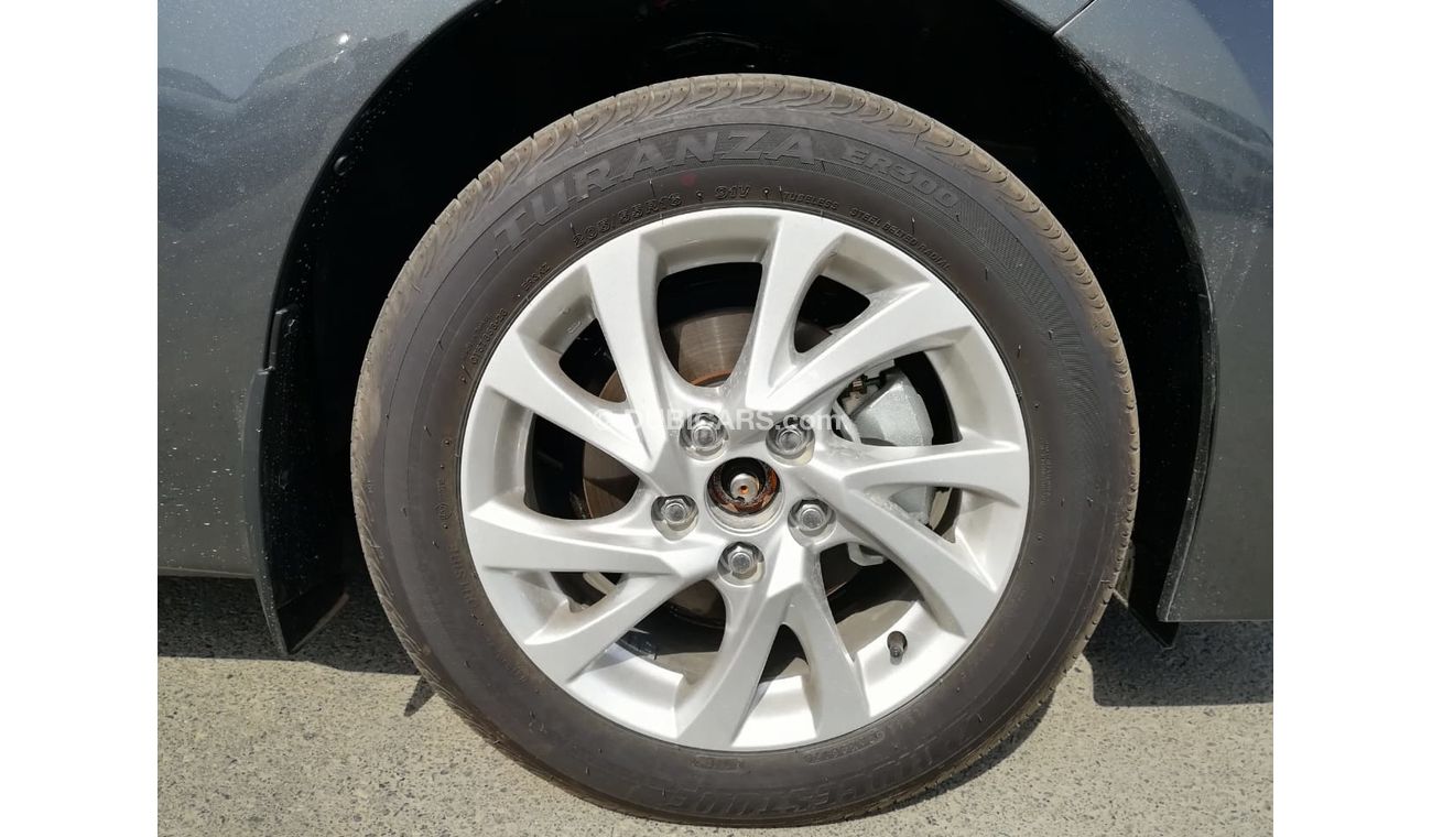 Toyota Corolla 1.8L full options 2018