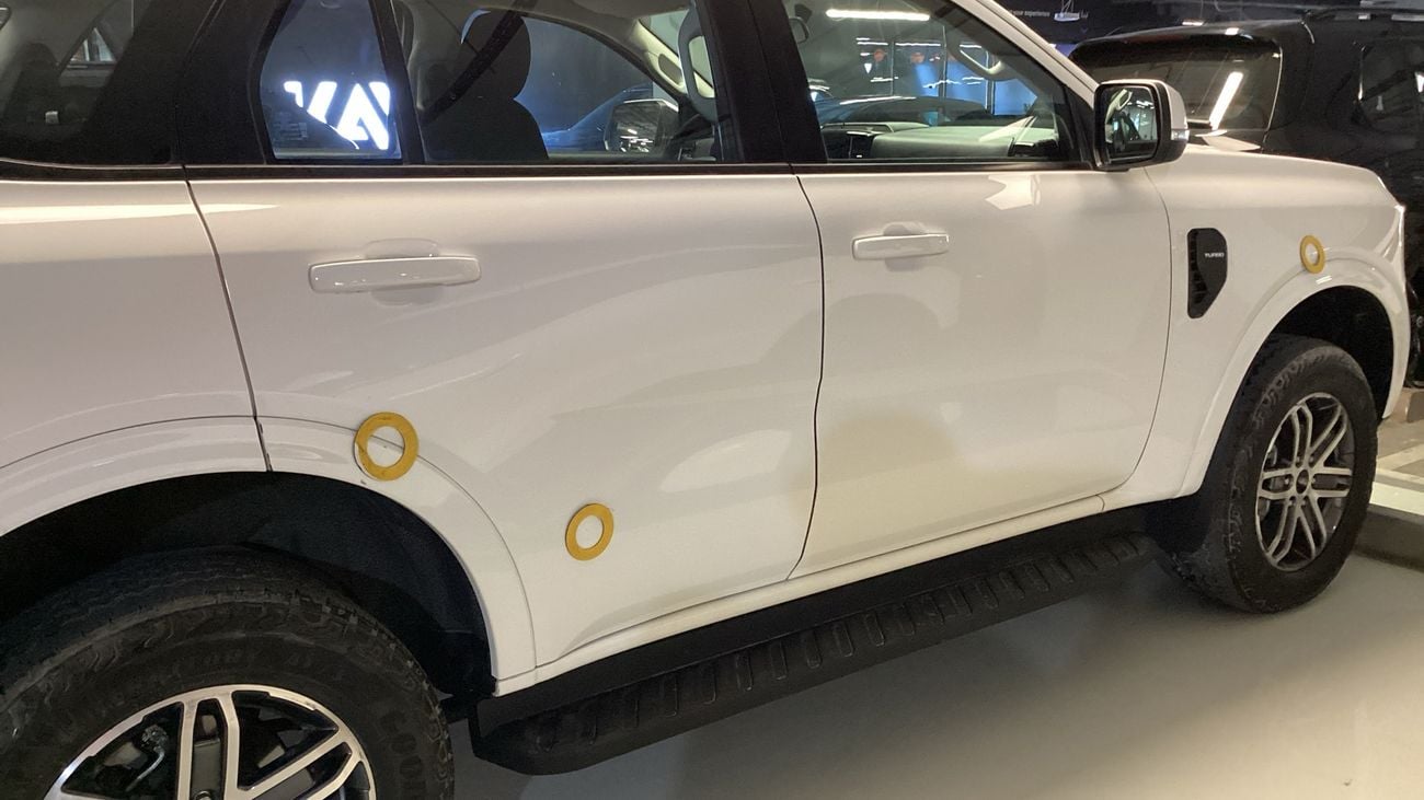 فورد ايفرست 2.3 XLS 4WD AUTO CLOTH OFF ROAD 18ALW | شامل الضمان | 0 ﺪﻔﻋﺓ ﺃﻮﻟﻯ