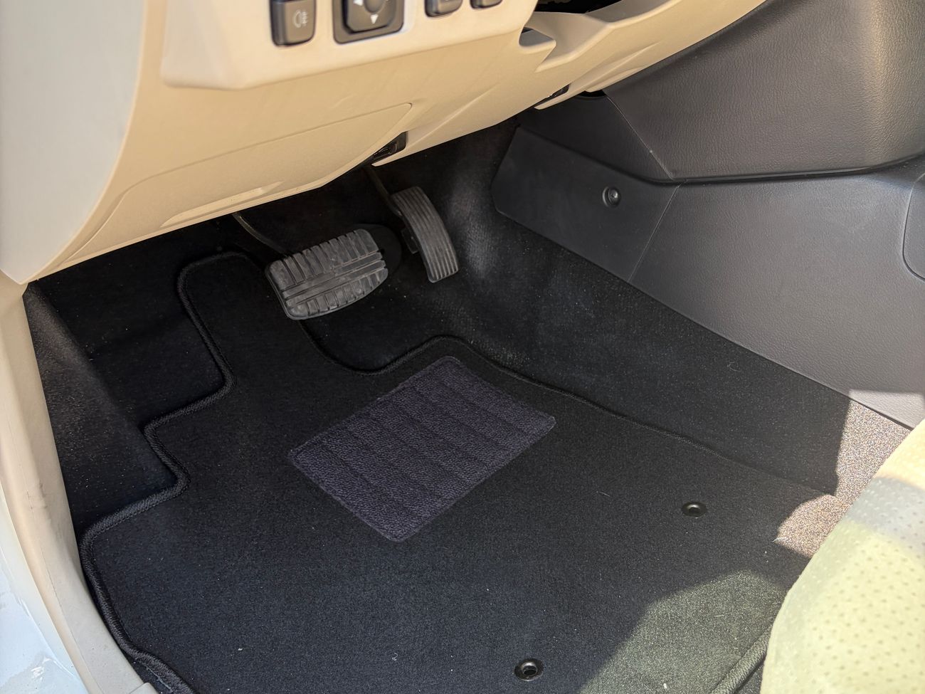 Mitsubishi Pajero GLS Highline 3.8L Titanium V6