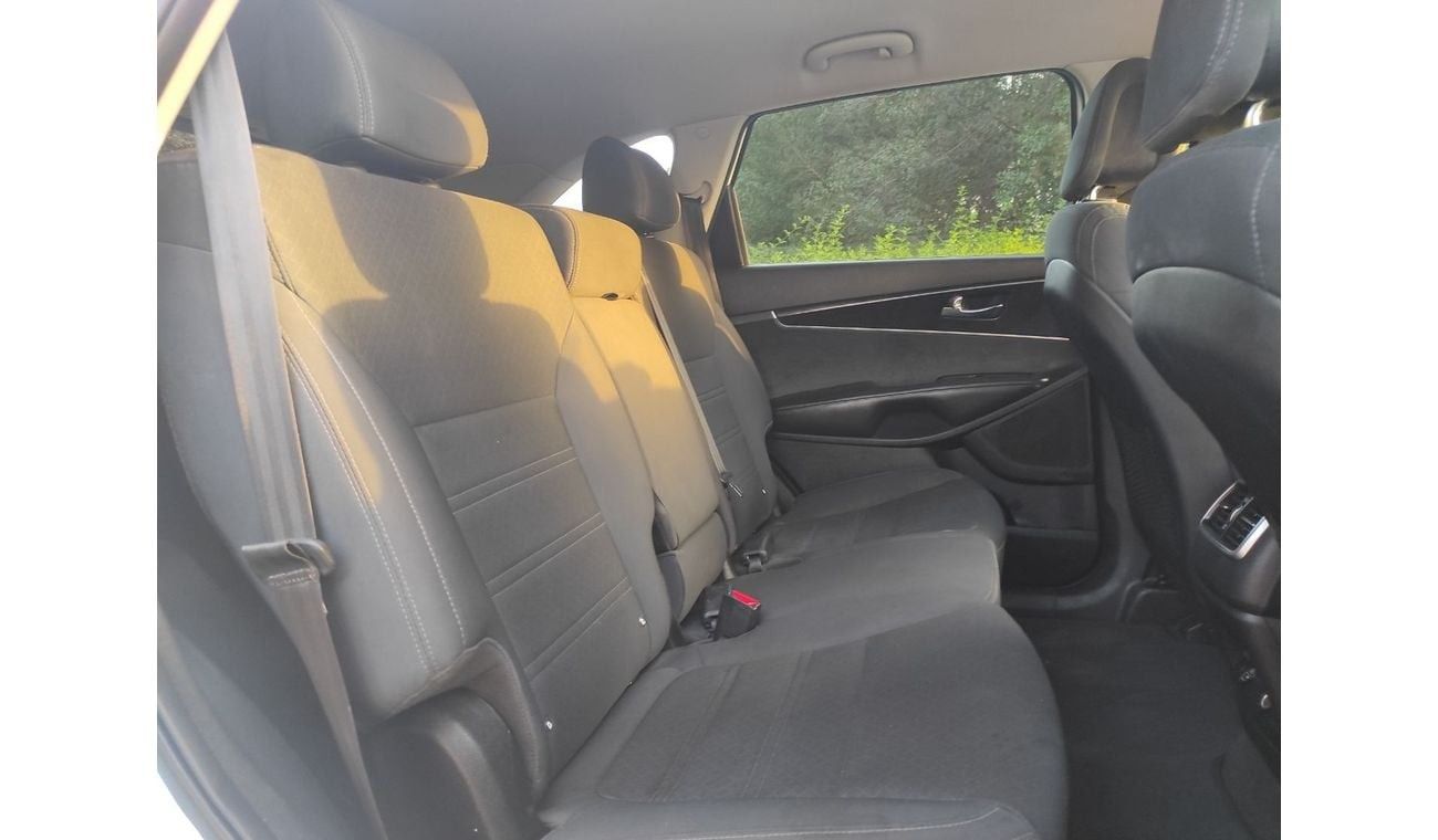 Kia Sorento Kia Sorrento 2016 usa V6 7 seater AWD drive