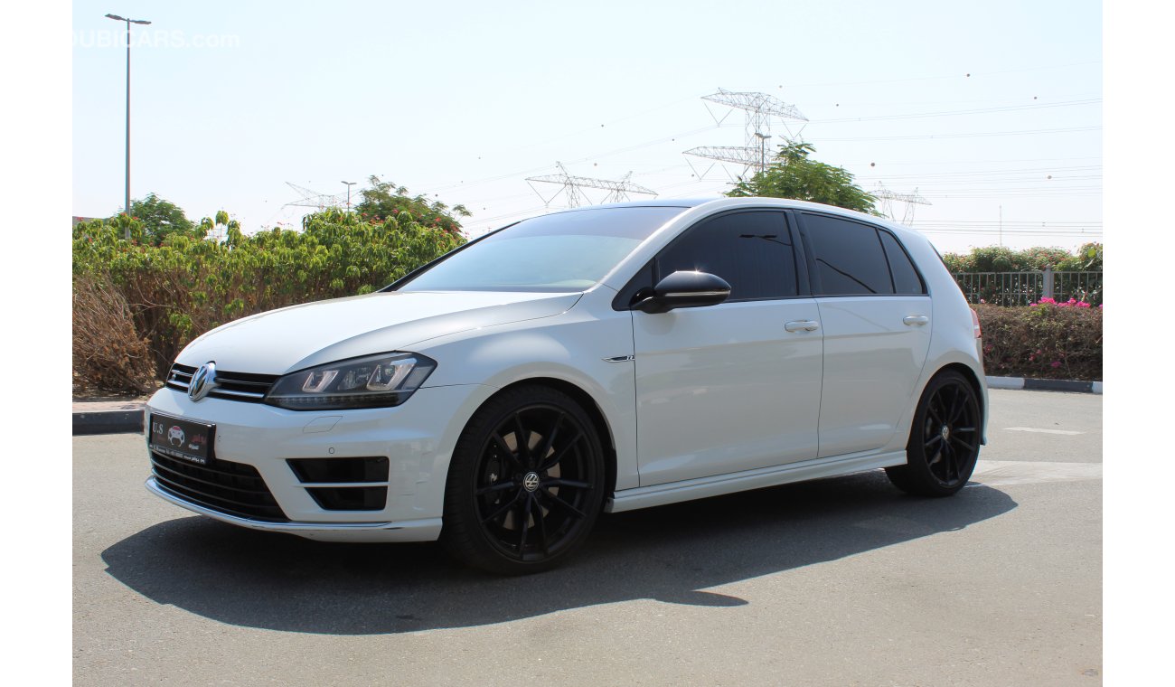 Volkswagen Golf R GCC SPECS