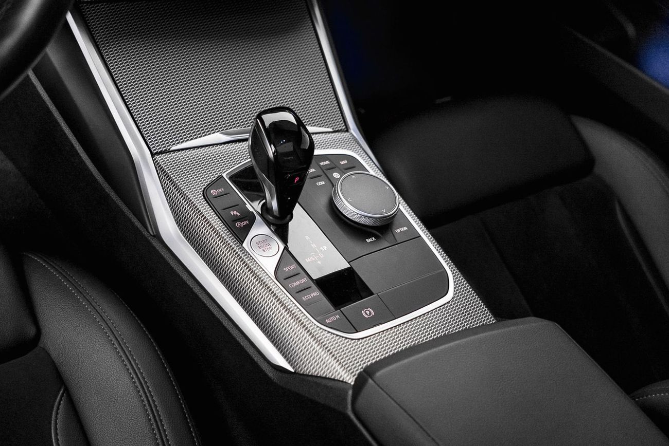 بي أم دبليو 330i M Sport 2.0L (255 HP)