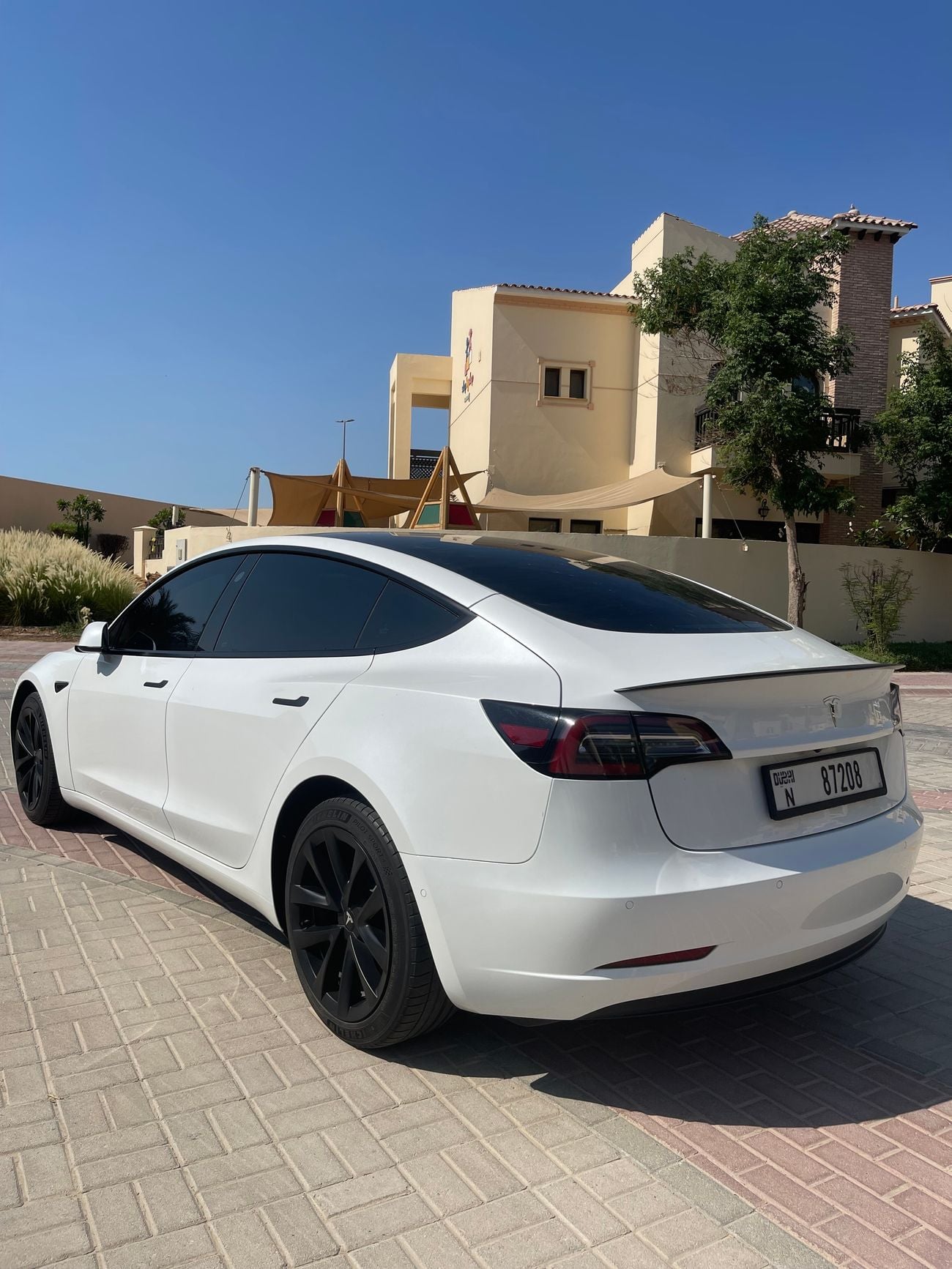Tesla Model 3 STANDARD RANGE