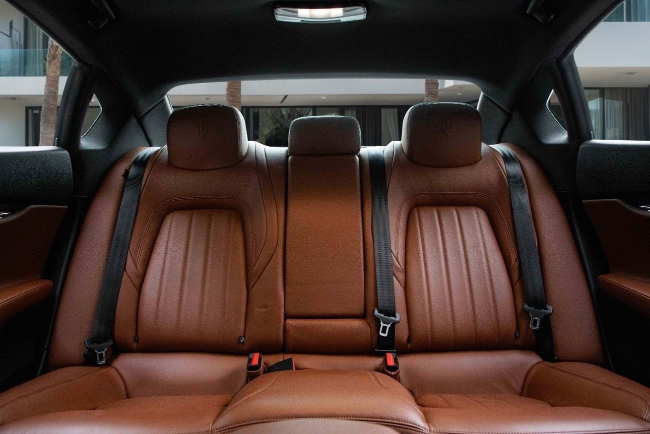 مازيراتي كواتروبورتي | 2,056 P.M  | 0% Downpayment | Immaculate Condition!