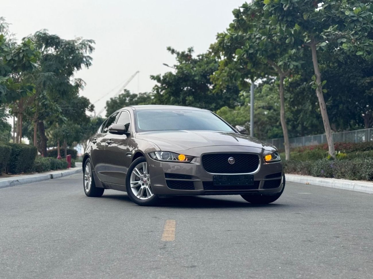 جاكوار XE HSE 2.0L (250 HP)