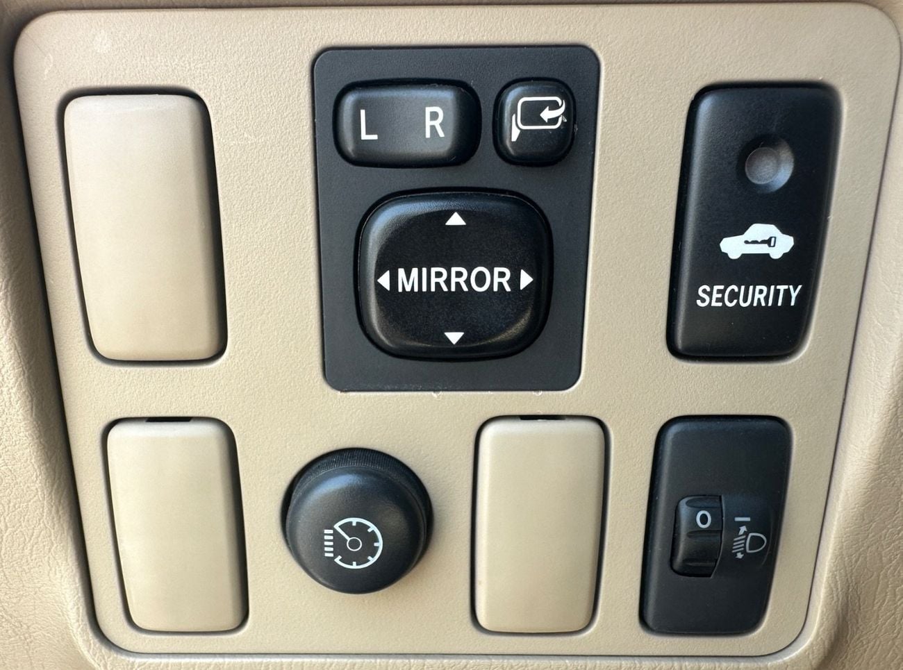 Toyota Fortuner EXR