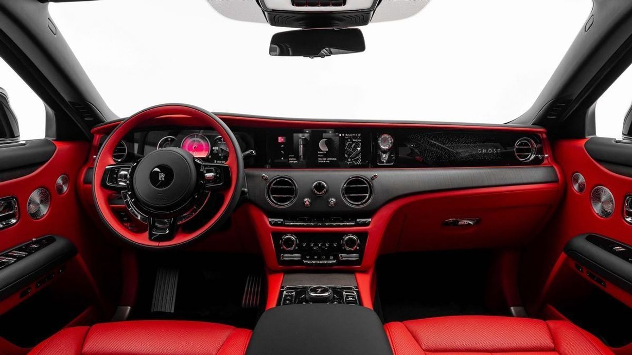 Rolls-Royce Ghost EWB - 2025 - GCC - Under Warranty and Service Contract