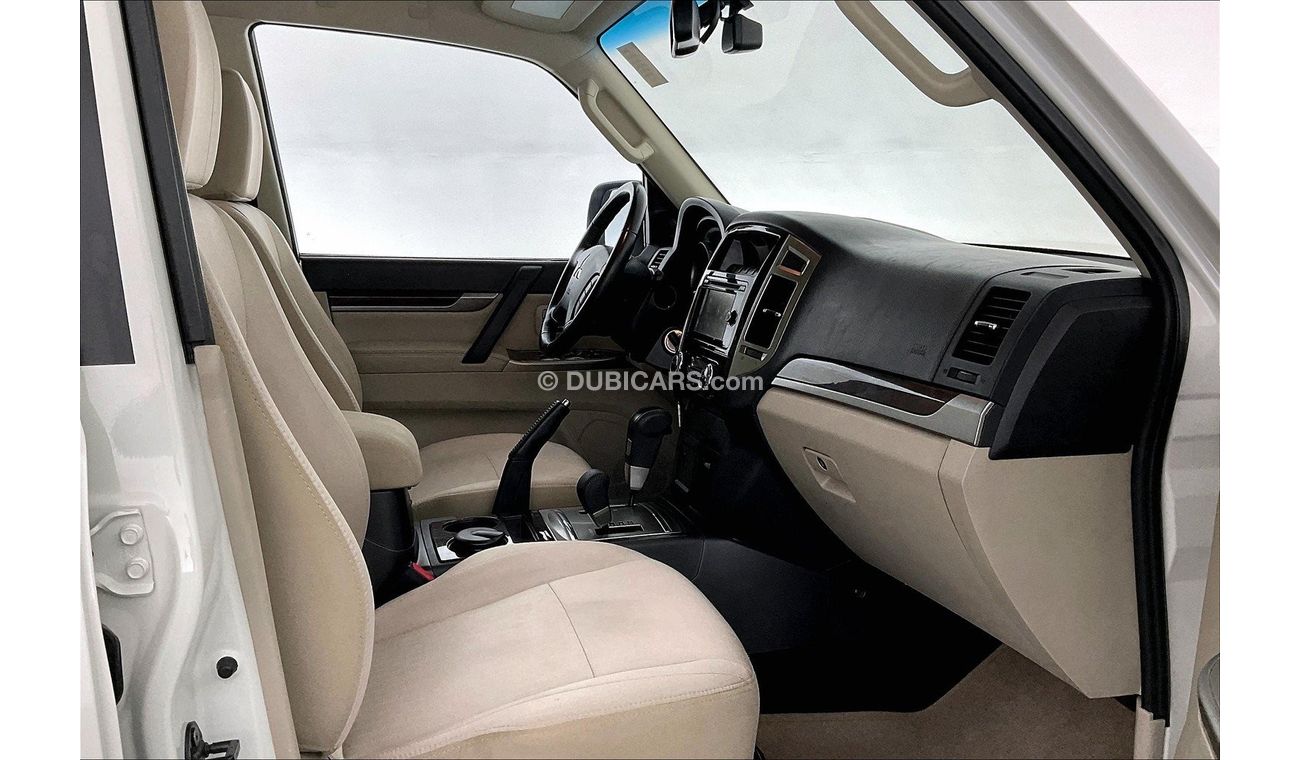 ميتسوبيشي باجيرو GLS Midline