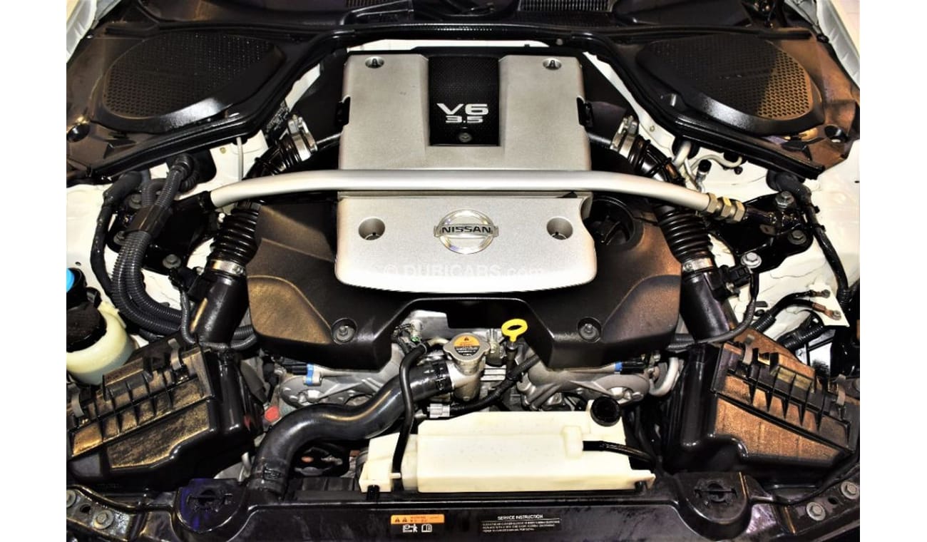 نيسان 350Z ONLY 29000KM!!! Full Service History ( Single Owner ) Nissan 350Z 2008 Model!! in White Color! GCC S