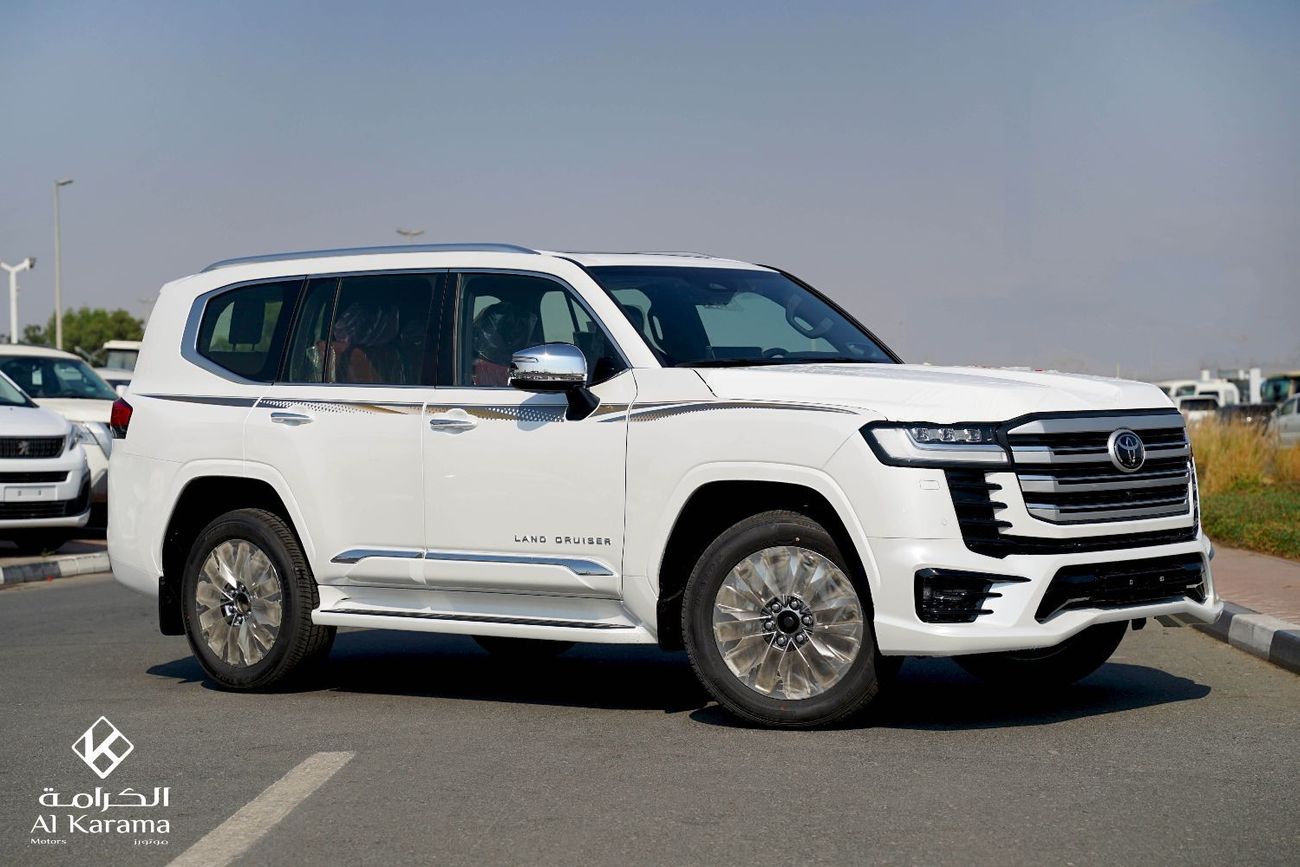 Toyota Land Cruiser 3.3L | VXR | Diesel | Full Option | GCC  | Rear TV Screen