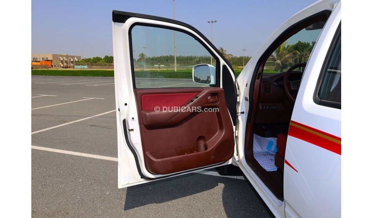 نيسان نافارا SE 4x2 Double Cabin Pick-Up M/T Petrol FWD | GCC Specs | Brand New