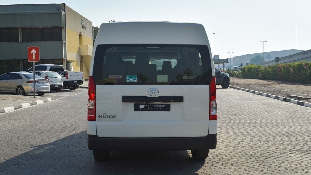 تويوتا هاياس TOYOTA HIACE 3.5L PETROL V6 13 SEATER DX M/T WITH REAR HEATER