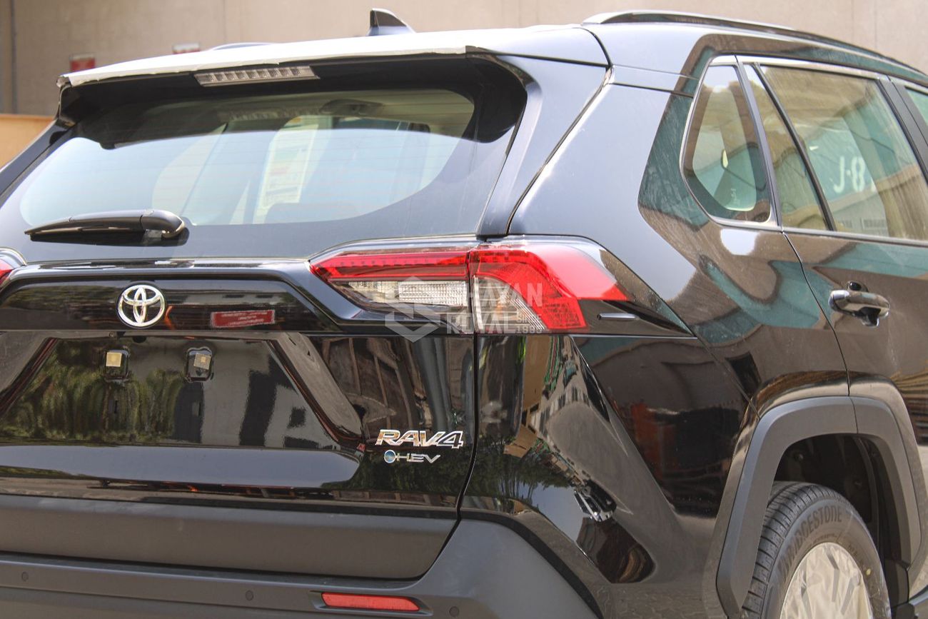 Toyota RAV4 LHD XLE-G 2.5L HEV AWD AT 2025MY